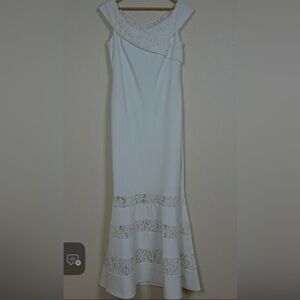 Ralph Lauren White Lace-Trim Wedding Dress